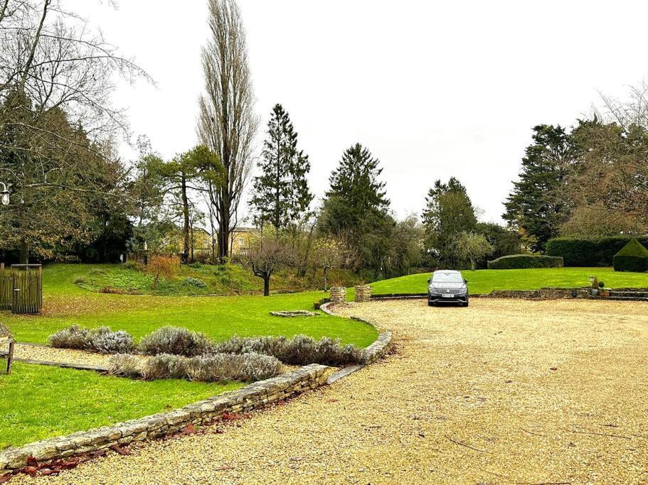 Dove House Cottages - No 1 オックスフォード エクステリア 写真